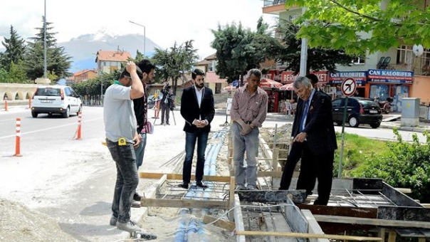 AMAÇ YAPILARI TARİHE TESLİM ETMEK