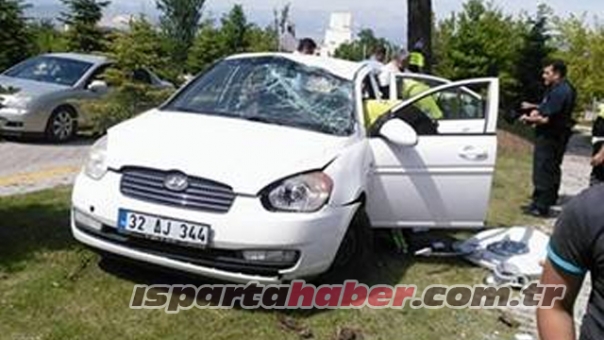 ISPARTA'DA SİVİL POLİSLER TRAFİK KAZASI YAPTI!