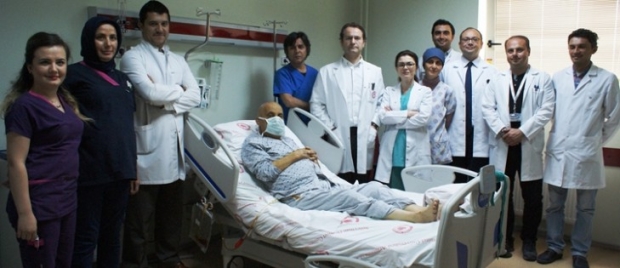 SDÜ’de başarılı bir karaciğer ve böbrek nakli daha gerçekleşti
