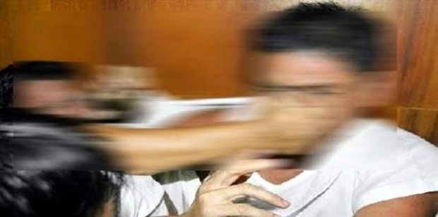Isparta'da 1 kişiyi 4 kişi darp etti