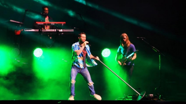MAROON 5, EXPO 2016'YI SALLADI