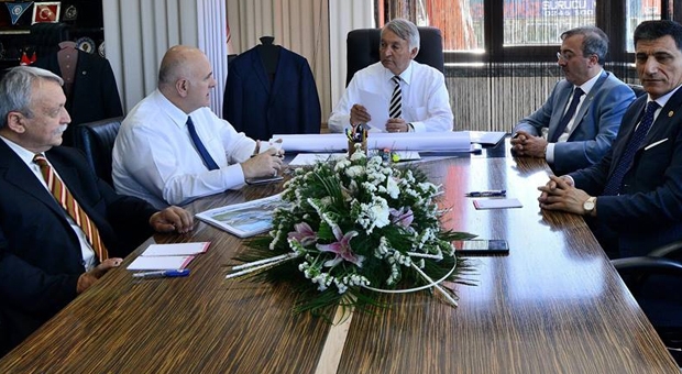ISPARTA BELEDİYESİ'NDE BÜYÜK BULUŞMA!