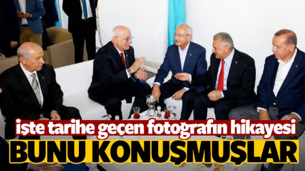 Yenikapı'da Tarihe Geçen Fotoğrafın Ayrıntıları! Neler Konuştular?