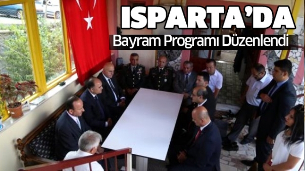 Isparta'da Bayramlaşma Programı Düzenlendi