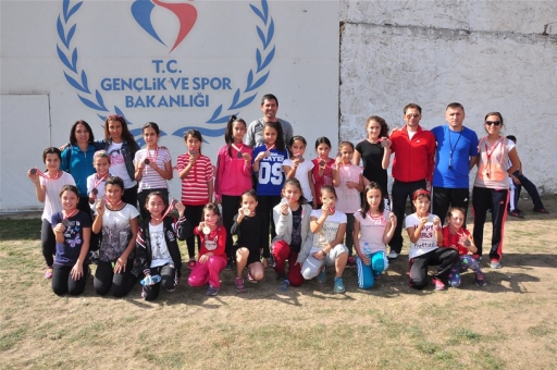 Isparta'da Atletizm müsabakaları yapıldı