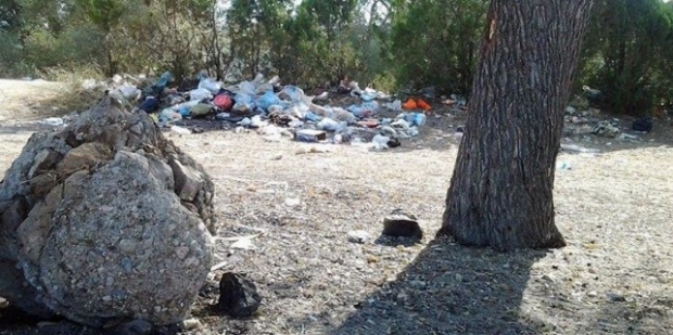 Eğirdir Bedre Plajı sahipsiz çocuk gibi öksüz ve bakımsız