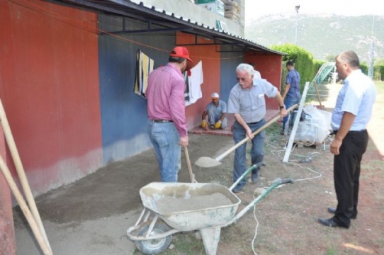HACI BABA ÇALIŞIYOR