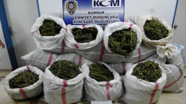 Burdur'da 143 Kilo 600 Gram Esrar Ele Geçirildi