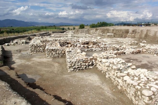 Başkan Ercengiz, Hacılar Höyüğünü gezdi