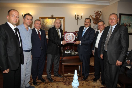 Bakan Eroğlu Isparta Müsiadı ağırladı.