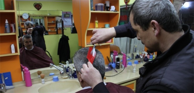 Berberlere fiyat ayarı: 2 TL'ye tıraş bitiyor