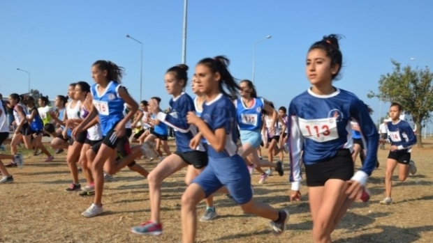 Kros Yarışmaları Nefes Kesti