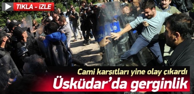 Cami karşıtları yine olay çıkardı