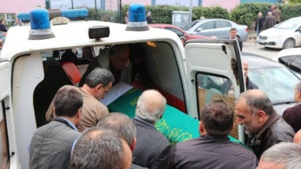 Kazada Ölen Üniversiteli Gözde ve Sena Karabük te ...
