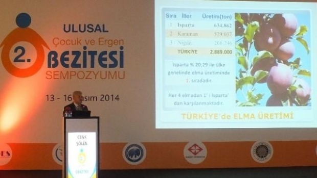 ‘ISPARTA ELMASI’ ÇOCUK OBEZİTESİ SEMPOZYUMUNDA TANITILDI