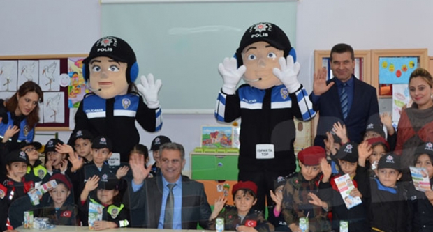 Her Şey Onların Geleceği İçin