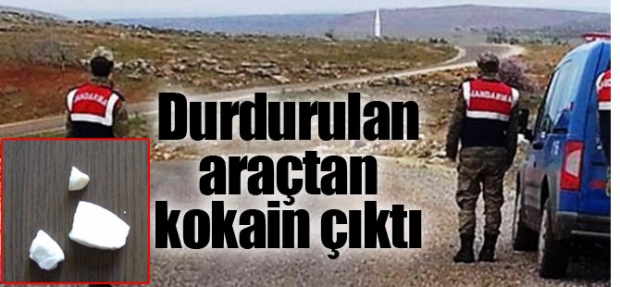 DURDURULAN ARAÇTAN KOKAİN ÇIKTI