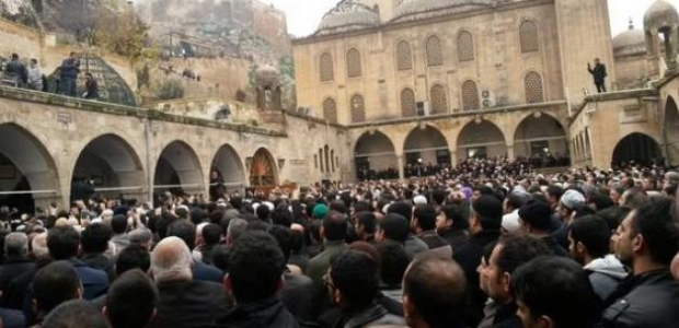 Binlerce Urfalı, Abdülkadir Badıllı'yı uğurladı