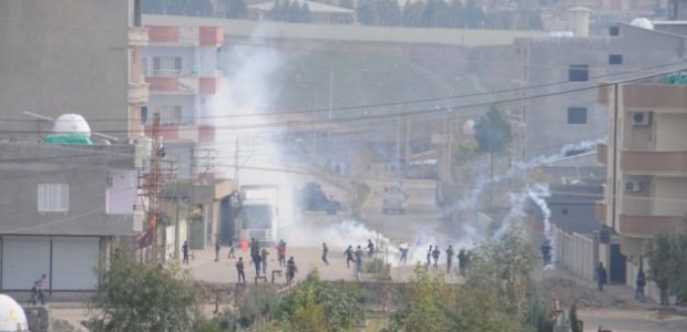 Cizre'de hamile kadın ve çocuğunu yakacaklardı