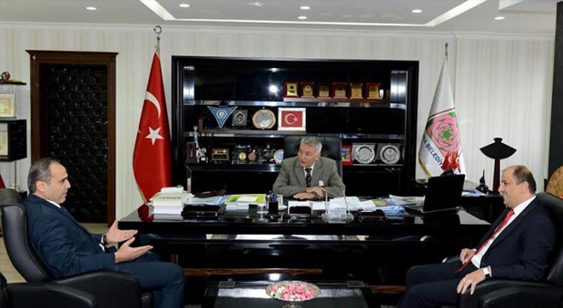 BOLAT VE ZADEOĞLU’NDAN, BAŞKAN GÜNAYDIN’A ZİYARET