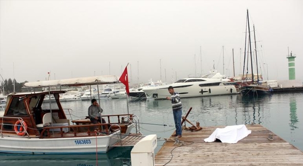 EMEKLİ OLDUĞU MARİNADA BOĞULARAK ÖLDÜ