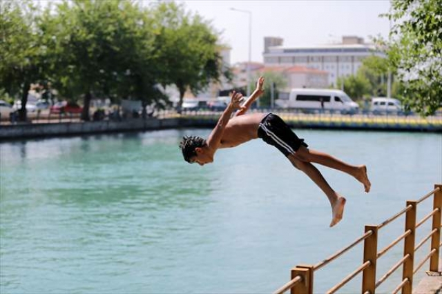 Adana’da "sarı sıcak"