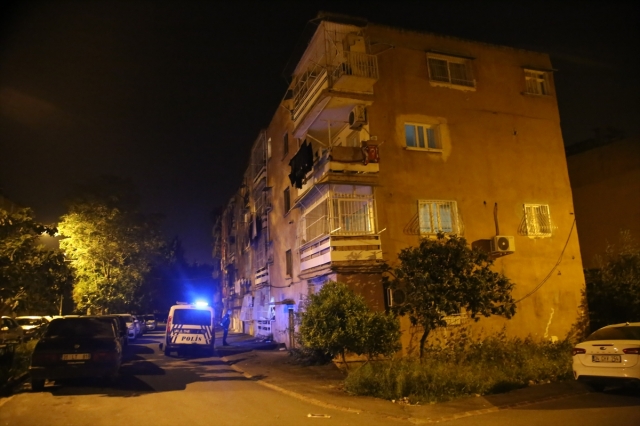 Adana'da, hastaneden kaçan koronavirüs şüphelisi evinde yakalandı