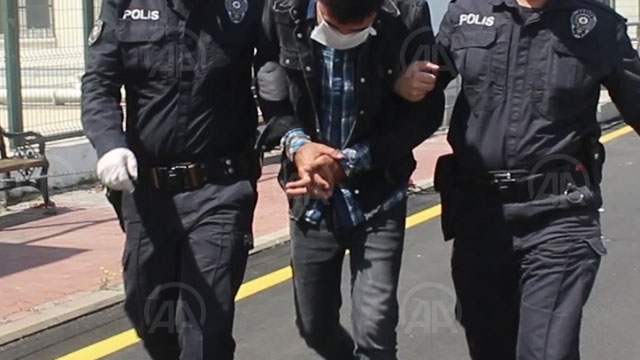 Adana'da bekçilerin yakaladığı "sahte komiser" ev hapsiyle cezalandırıldı