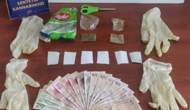 Adana'da uyuşturucu operasyonunda yakalanan 5 şüpheliden 4'ü tutuklandı