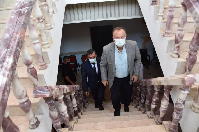 ​AK Parti Isparta Milletvekili Recep ÖZEL Eğirdir'de.