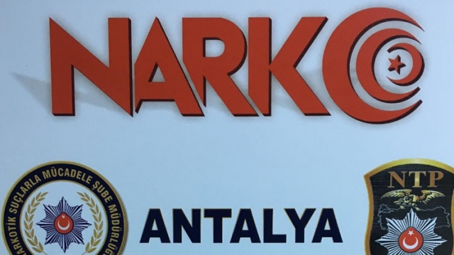 Alanya’da uyuşturucu taciri tutuklandı 