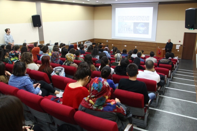  ANSAN’dan ‘Cumhuriyet’ sergisi   