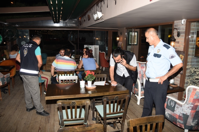 Antalya’da 690 polisle okul çevrelerinde denetim