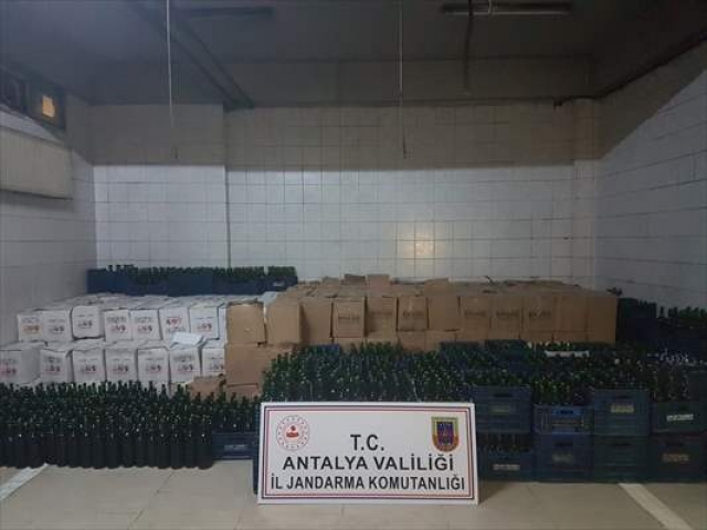 Antalya’da sahte içki operasyonu