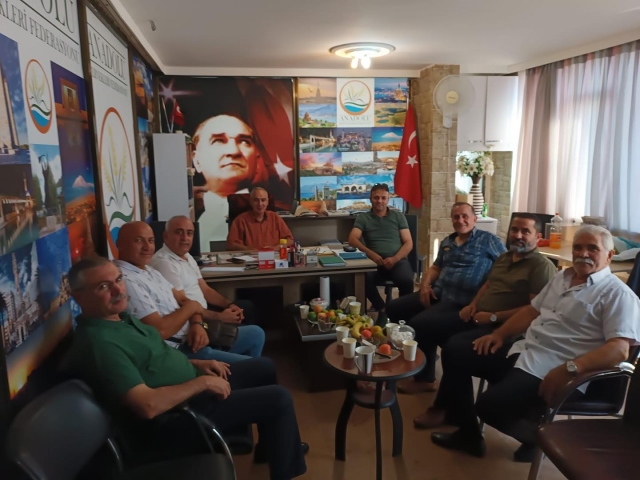 ​
Antalya Ispartalılar Derneği, Anadolu Dernekler Federasyonu Başkanı Hıdır Turan'ı Ziyaret Etti