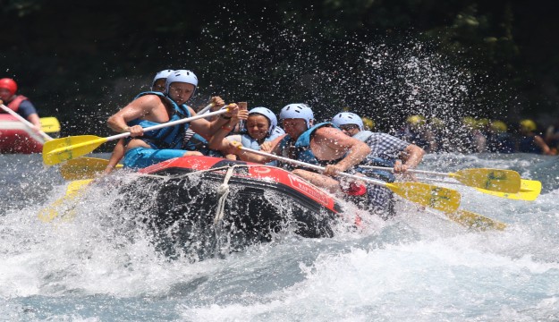 Antalya Rafting turizminde 700 bin turist, 200 milyon TL gelir  bekliyor 