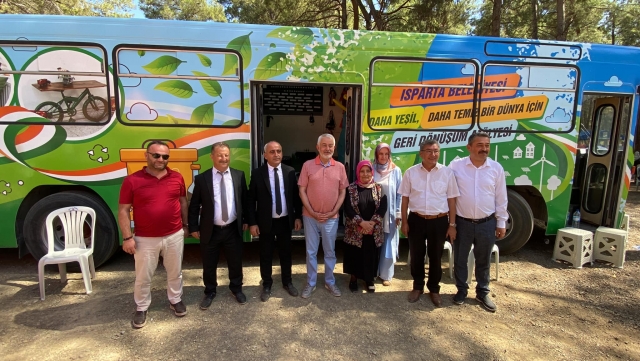 ANTALYA'DA ISPARTALI OLMAK: FESTİVALLE COŞTULAR