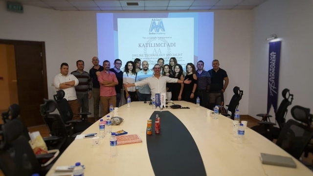 Antalya'da, Online Turizm Teknolojileri Anlatıldı   