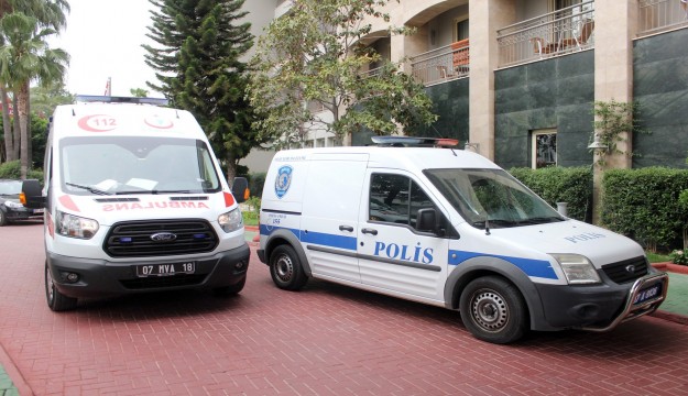 Antalya'da otel odasında şüpheli ölüm 
