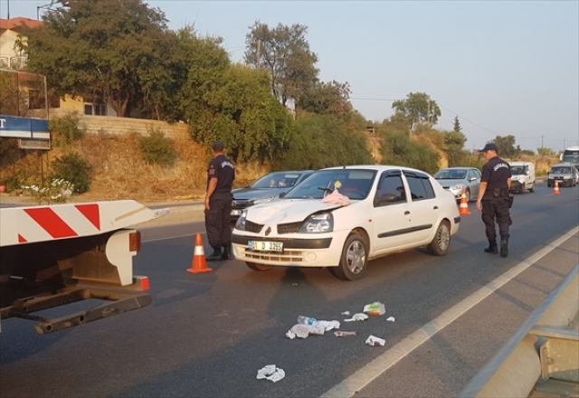 Antalya'da otomobilin çarptığı yaya öldü