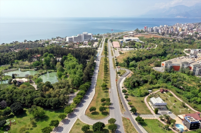  Antalya'da sessizlik hakim
