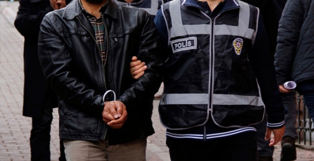 Antalya'da "torbacı" operasyonu