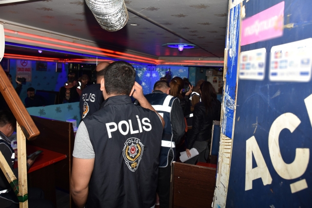  Antalya'da "Türkiye Güven Huzur Uygulaması"   