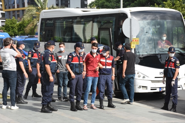 Antalya'daki uyuşturucu operasyonunda 7 zanlı tutuklandı