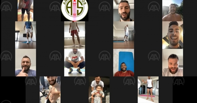 Antalyaspor, telekonferanslı antrenmanlarla takım ruhunu diri tutuyor