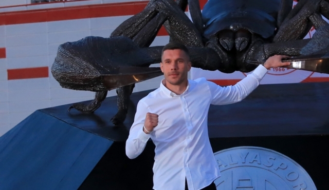 Antalyasporlu futbolcu Podolski futbolu özledi