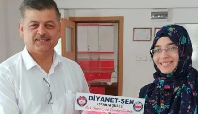 Azmin Zaferi: Engelli Öğretmen Zişan Ersoy, Hayallerine Ulaştı