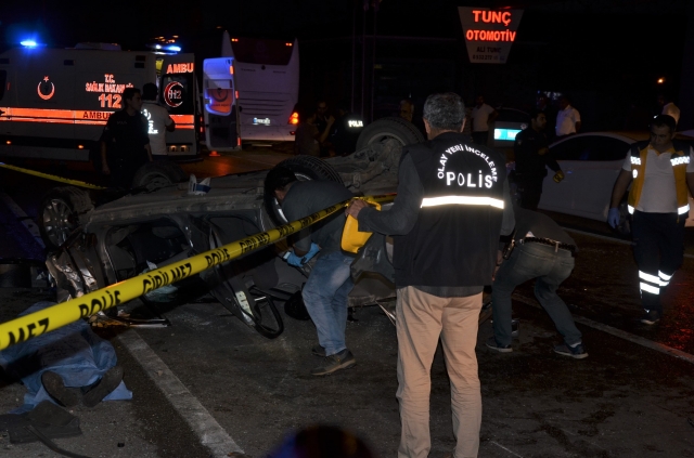 Baba evine izne gelen uzman çavuş trafik kazasında öldü 
