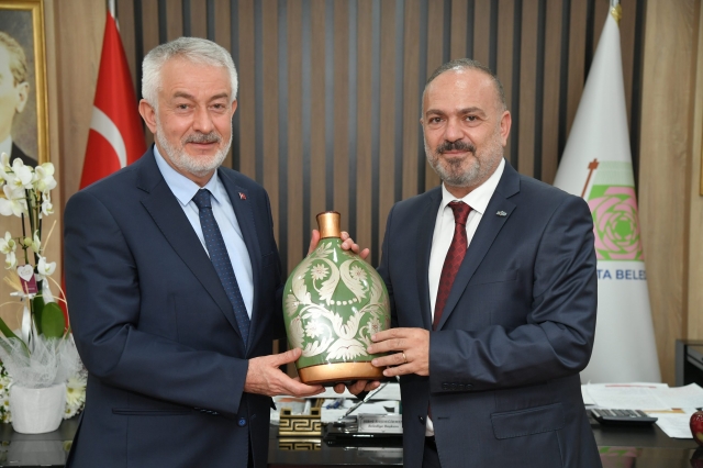 BAİB'DEN ISPARTA BELEDİYESİ ZİYARETİ