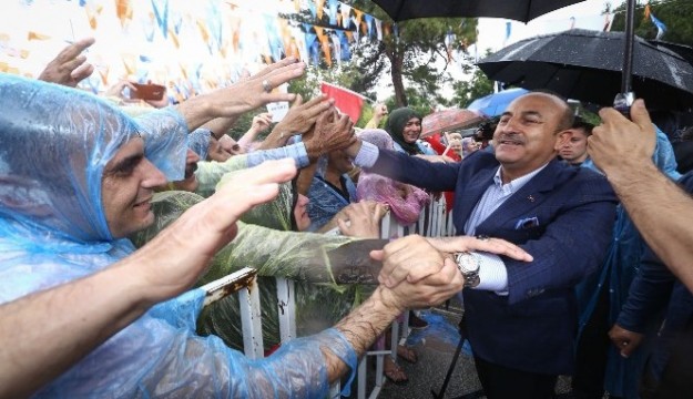 Bakan Çavuşoğlu, Burdur’da...